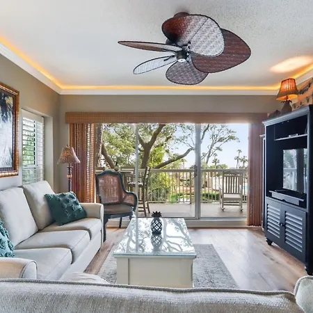 201 Barrington Arms Villa